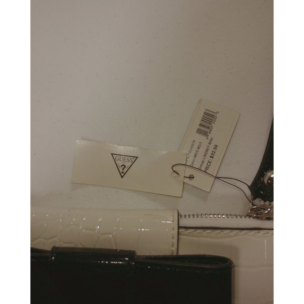NWT Guess Lindsey Mini Wristlet Clutch White Black Bow Croc Patent Wallet Y2K - Picture 4 of 9